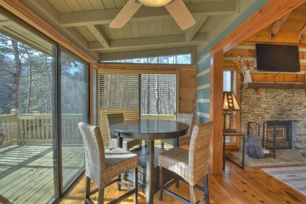 Waywish Waterfront Cabin In Blue Ridge Mountains ภายนอก รูปภาพ