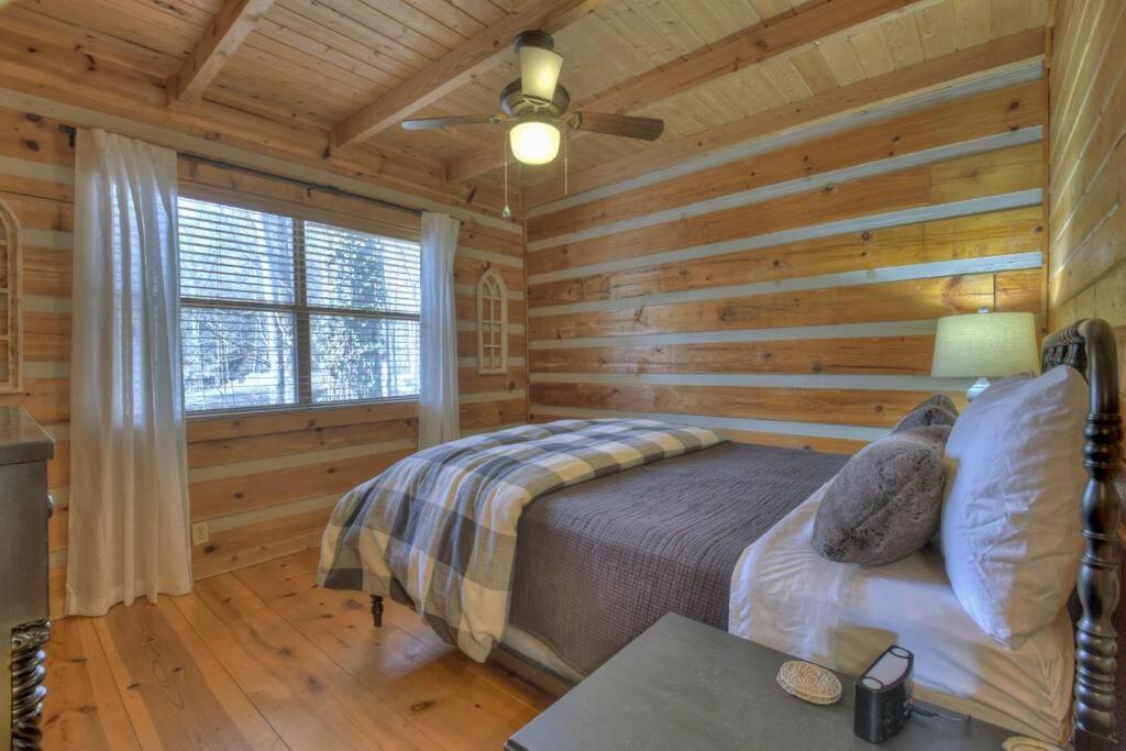 Waywish Waterfront Cabin In Blue Ridge Mountains ภายนอก รูปภาพ